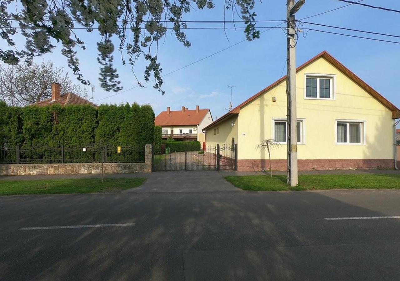 Zam-Zem Holiday Apartman Hajdúszoboszló Exterior foto